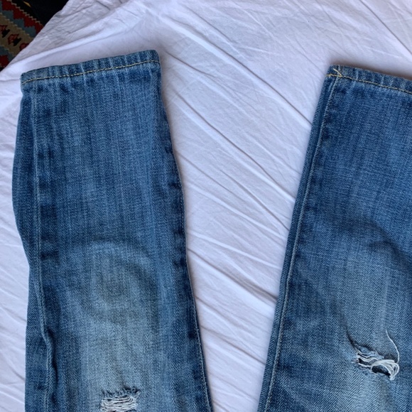 GAP KIDS 3T BOYS DISTRESS BLUE JEANS - Picture 2 of 4